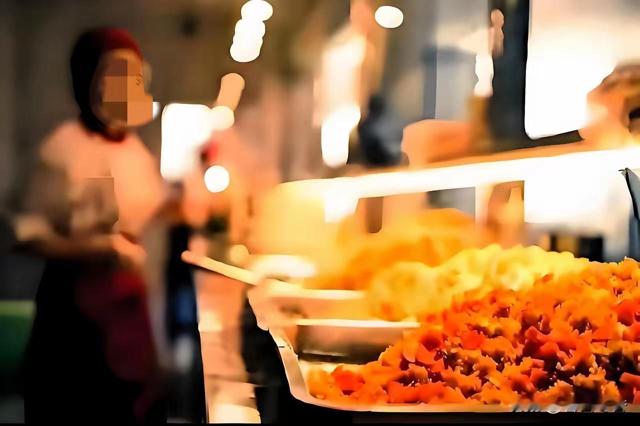 北京这次是动真格了，
​直接下了死命令。
​到2027年底之前，中小学必须自营食