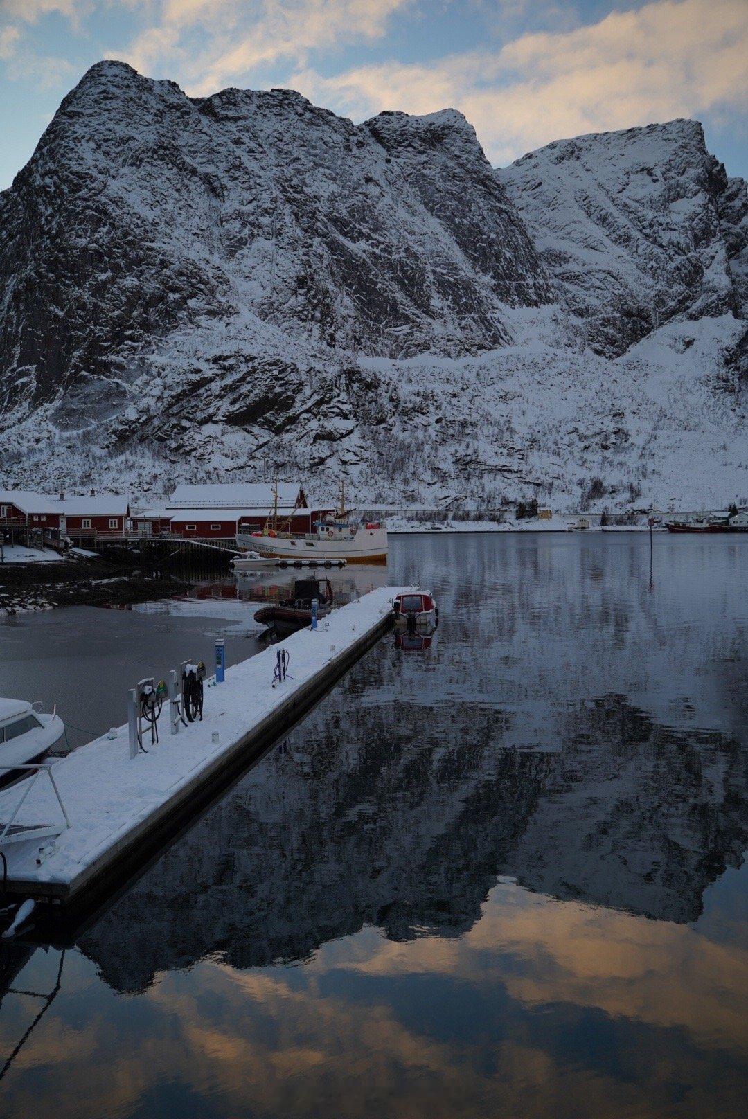 SEVENJIAPHOTOGRAPHY  Norway🇳🇴著名的黄房子🏠Å