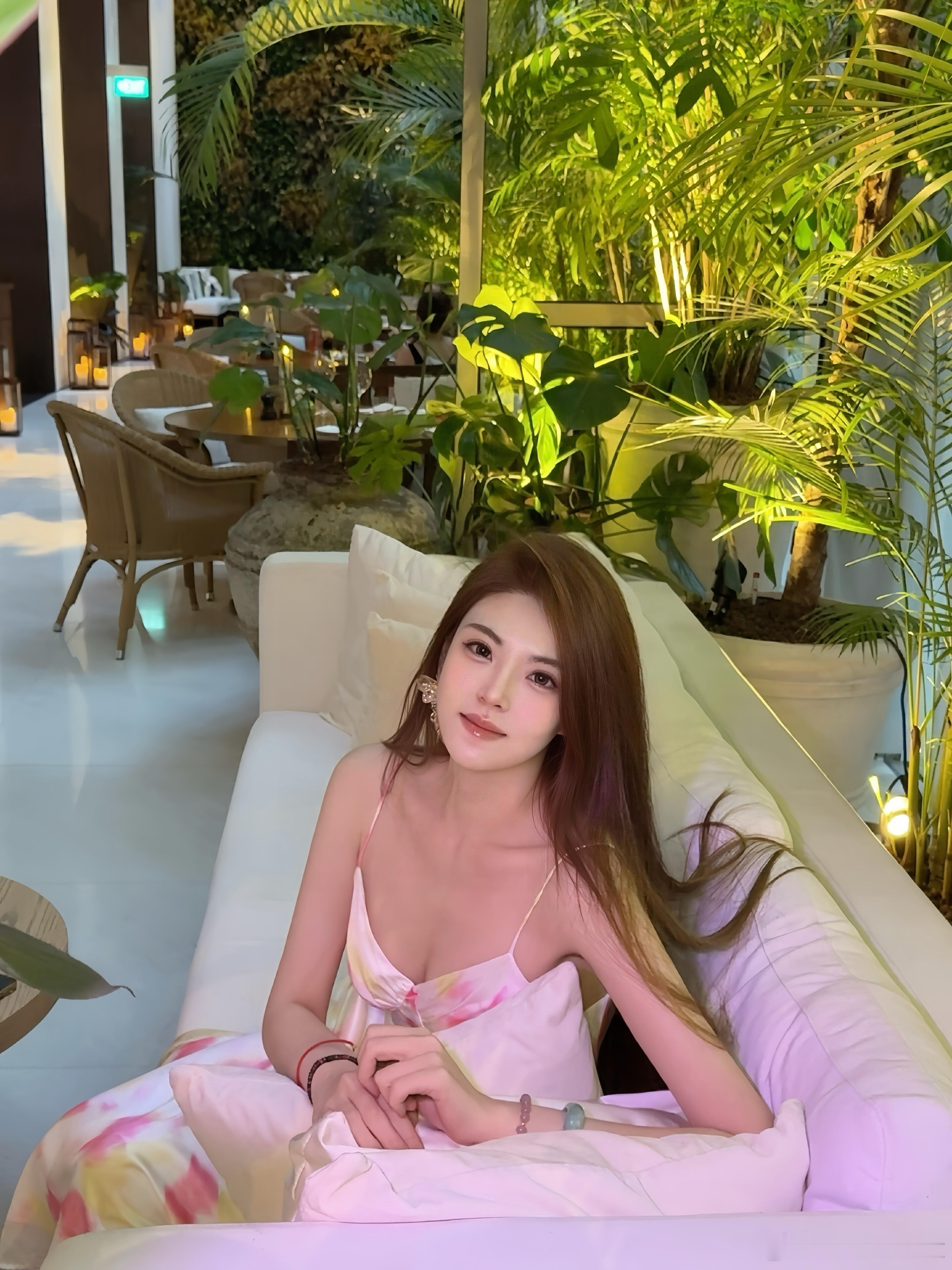 最近，有点幸福。否极泰来是一种感觉。 ​​​
