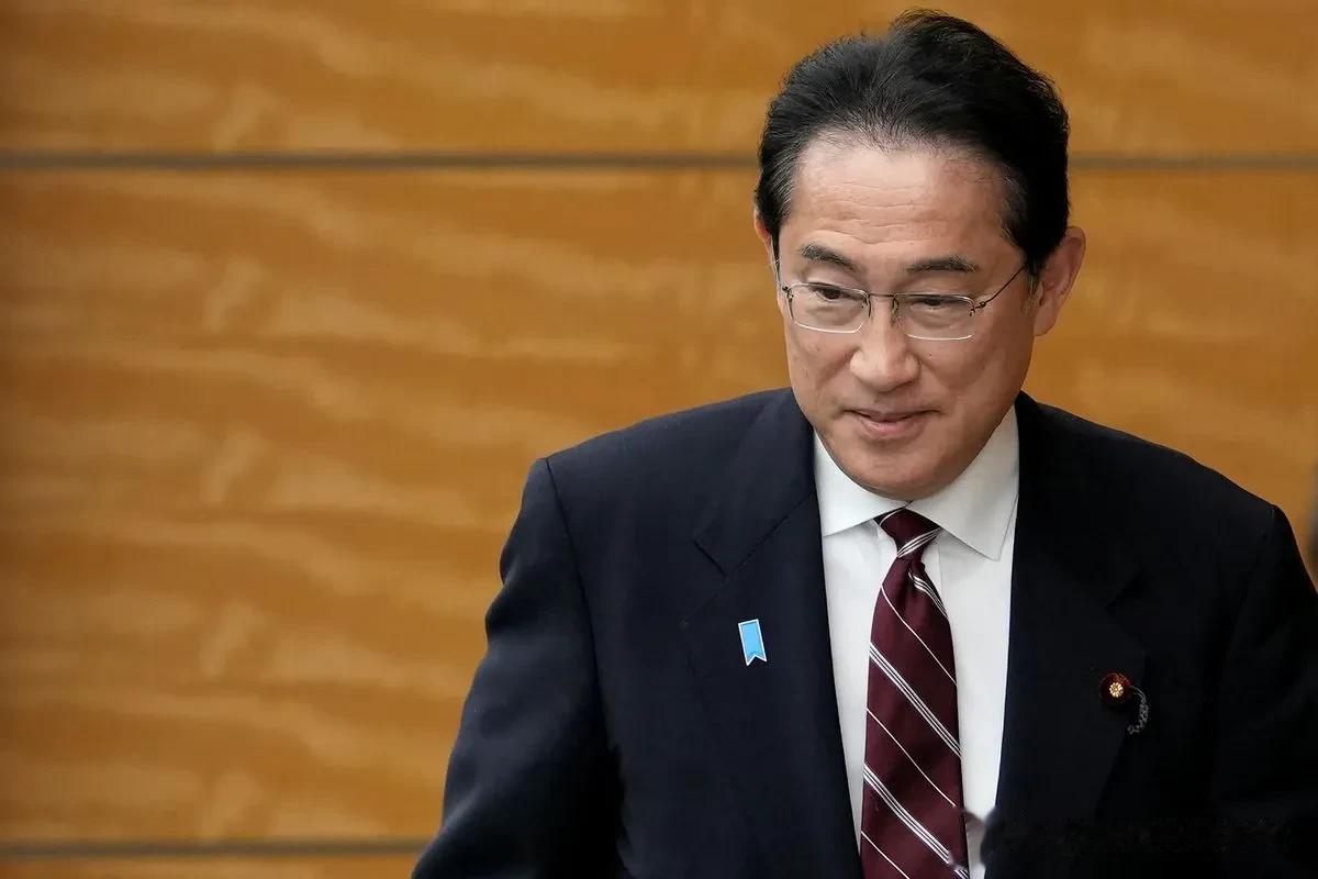 路透东京5月27日电-据媒体报道，日本首相岸田文雄周六表示，他愿意会见朝鲜领导人