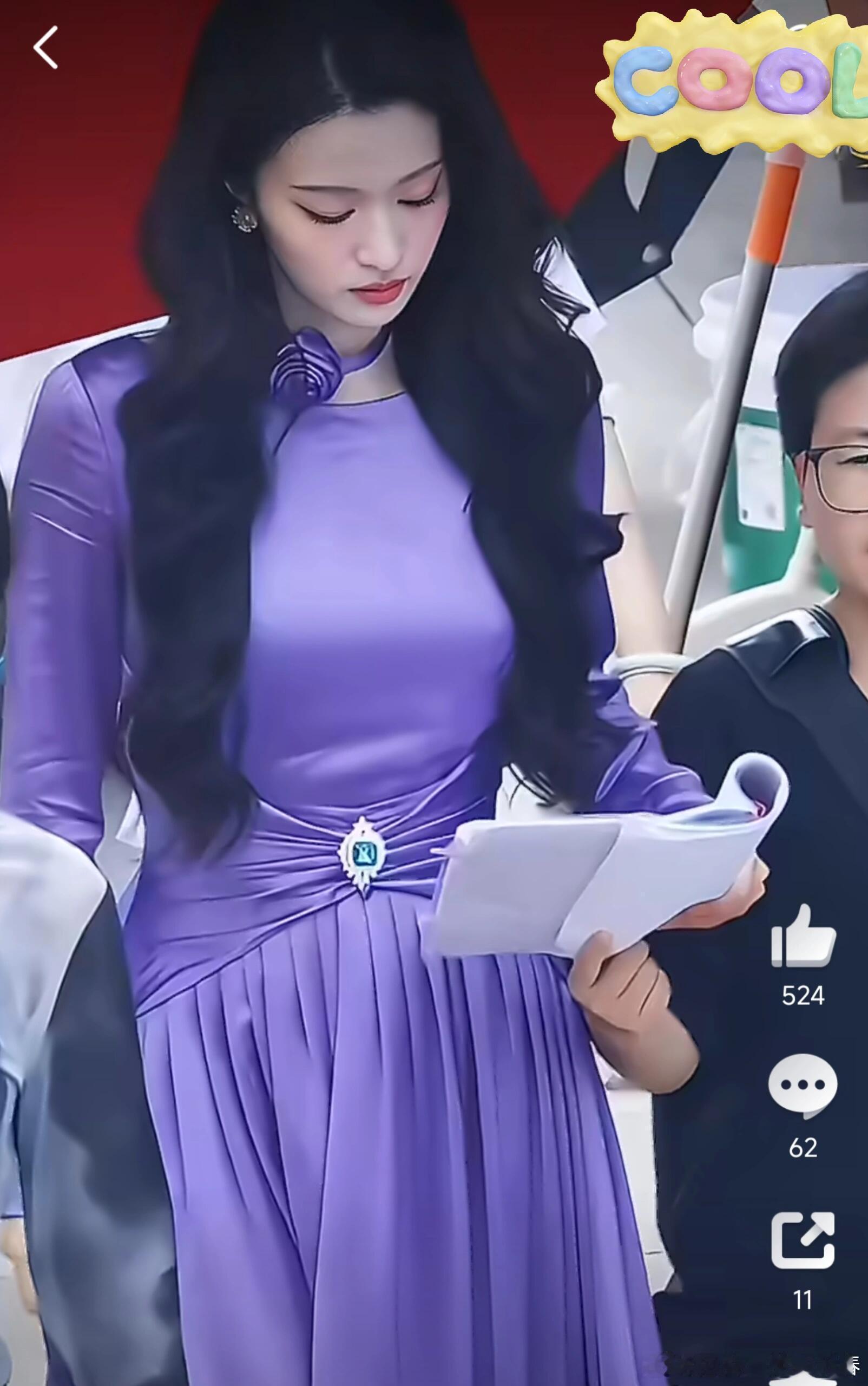 浮生都给王楚然穿了些啥啊 谁给王楚然选的衣服啊？刷到原剧情还挺期待的，这个妆造过