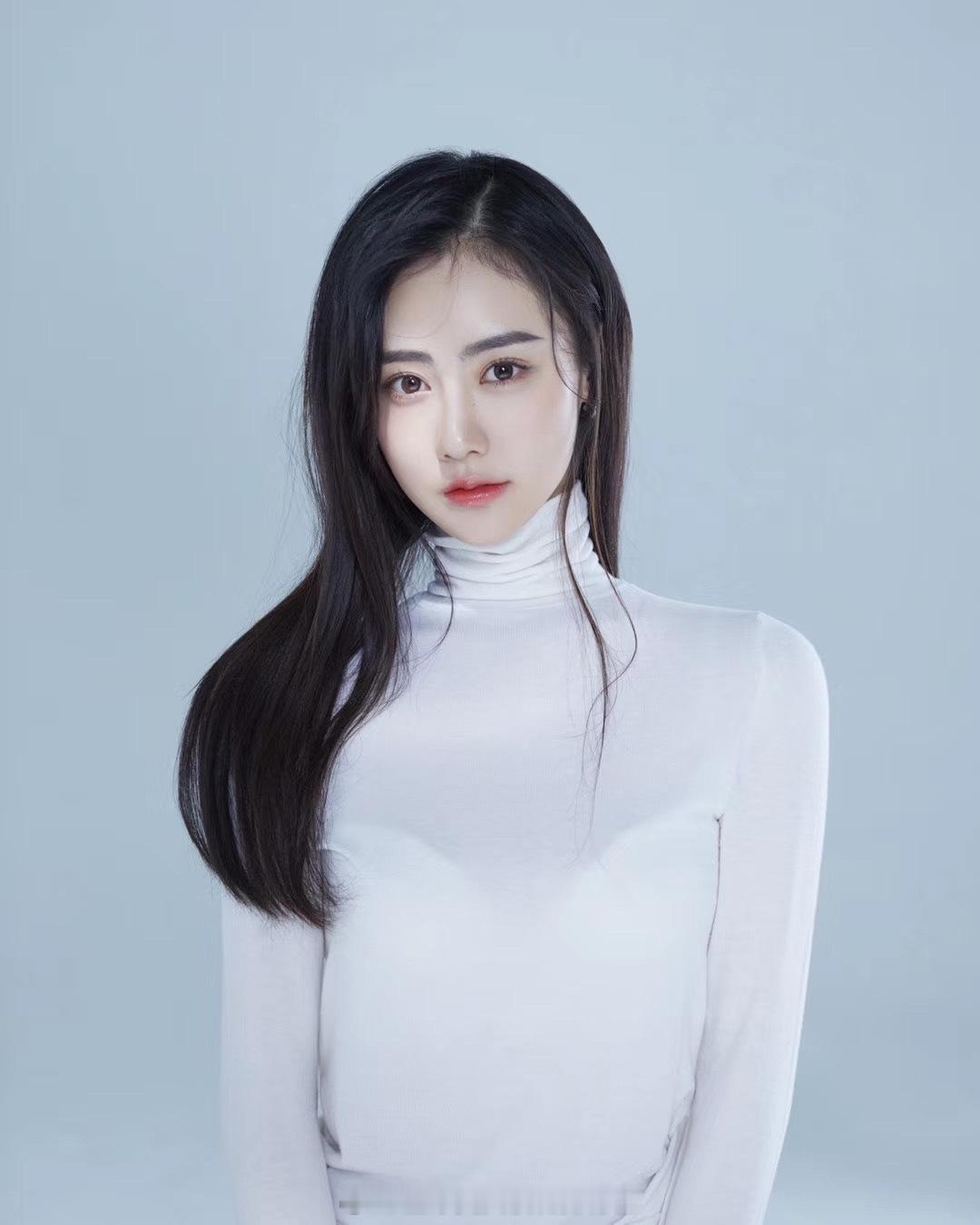 这样清秀的姑娘谁不喜欢[心] ​​​