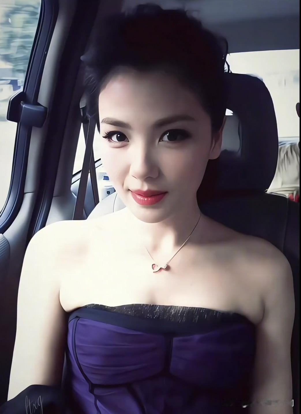 有这样的老婆，你敢出轨吗[捂脸][捂脸][捂脸]她来厦门录综艺的时候，她是唯一一