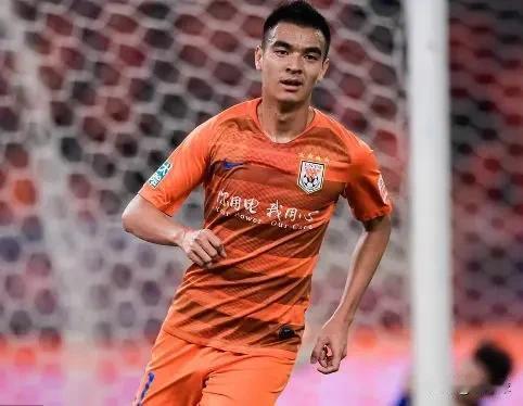 山东泰山近日一则吴兴涵将要去天津报到的信息，让人不禁为泰山队的93一代感到惋惜！