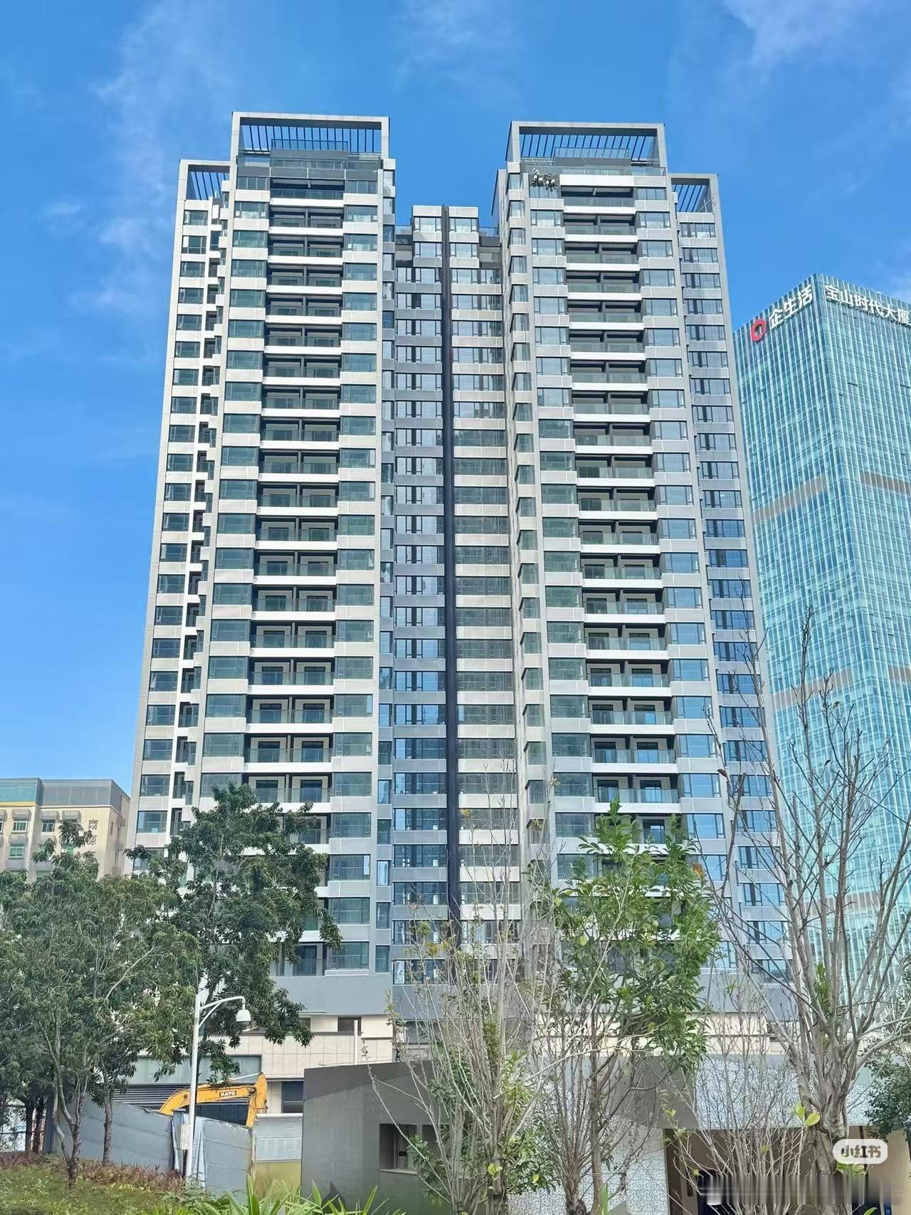 红山印要交房了，2023年一手业主均价7.6万上车，可能不亏钱，