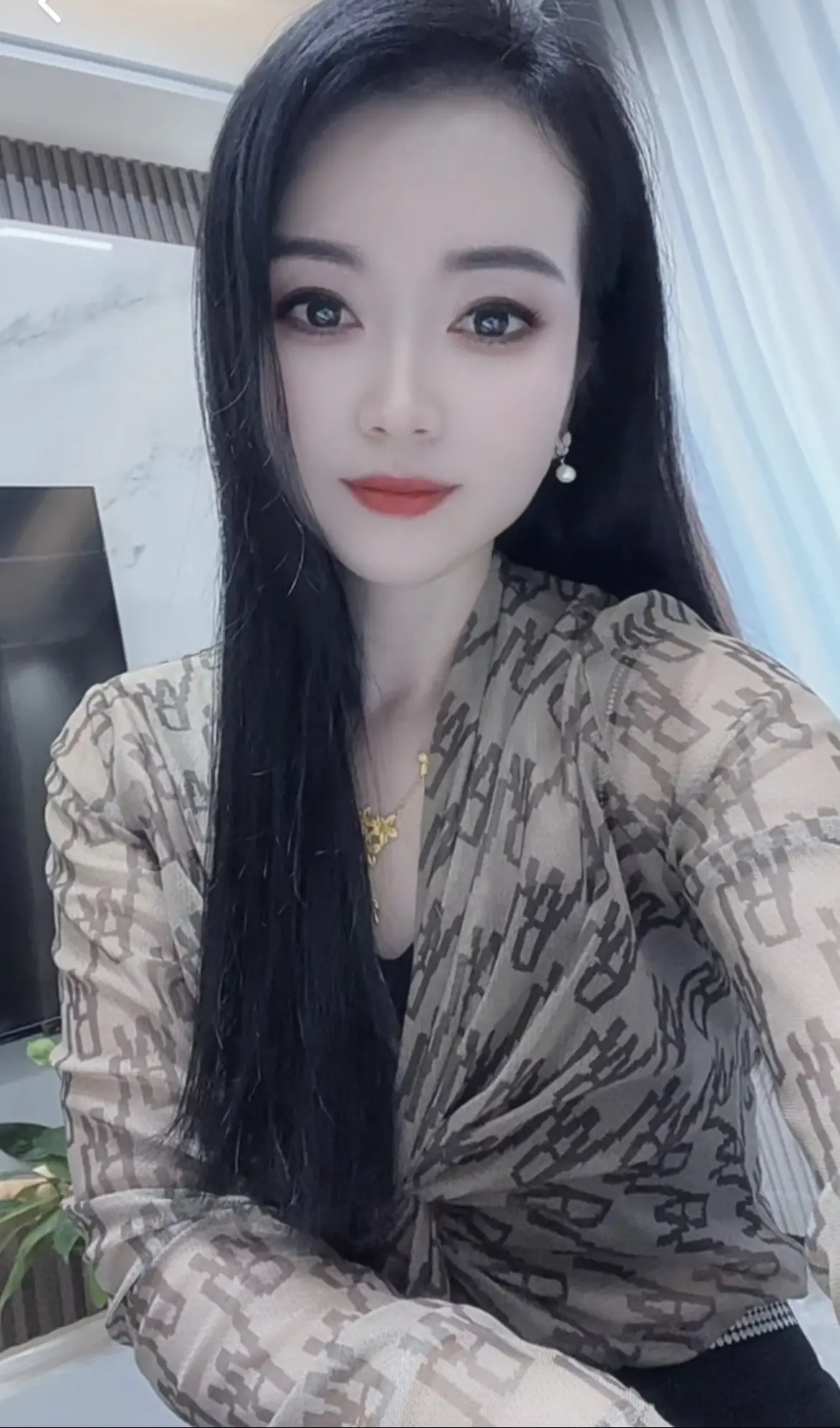 爱与别 是一生鹤唳华亭什么意思
