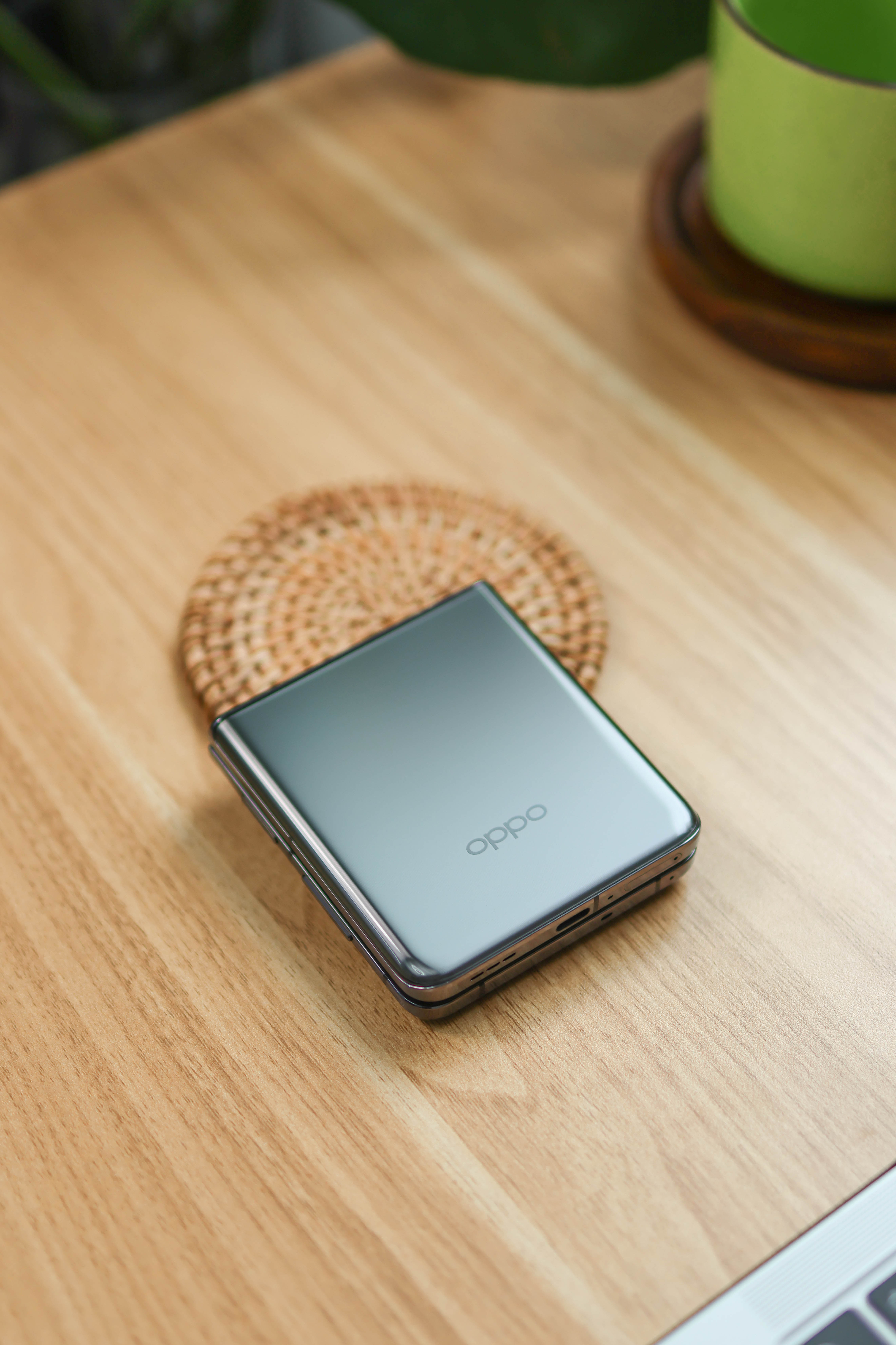 OPPO Find N3 Flip 的悬停拍摄和外屏生态适配，让我觉得小折叠终于