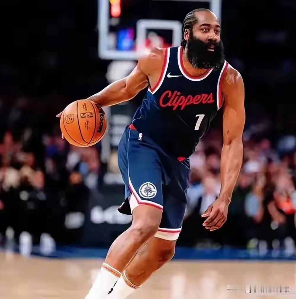 惨遭逆转！快船 98:107 输灰熊，赛后5 个坏消息+1 个喜讯:
 
一、哈