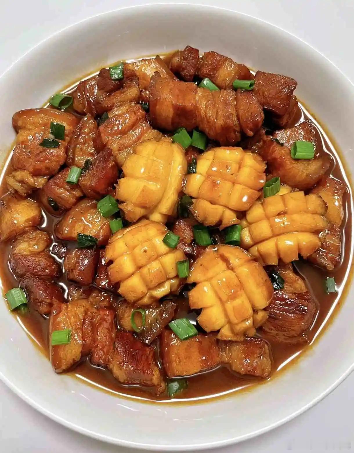 鲍鱼红烧肉，吃完长膘。 