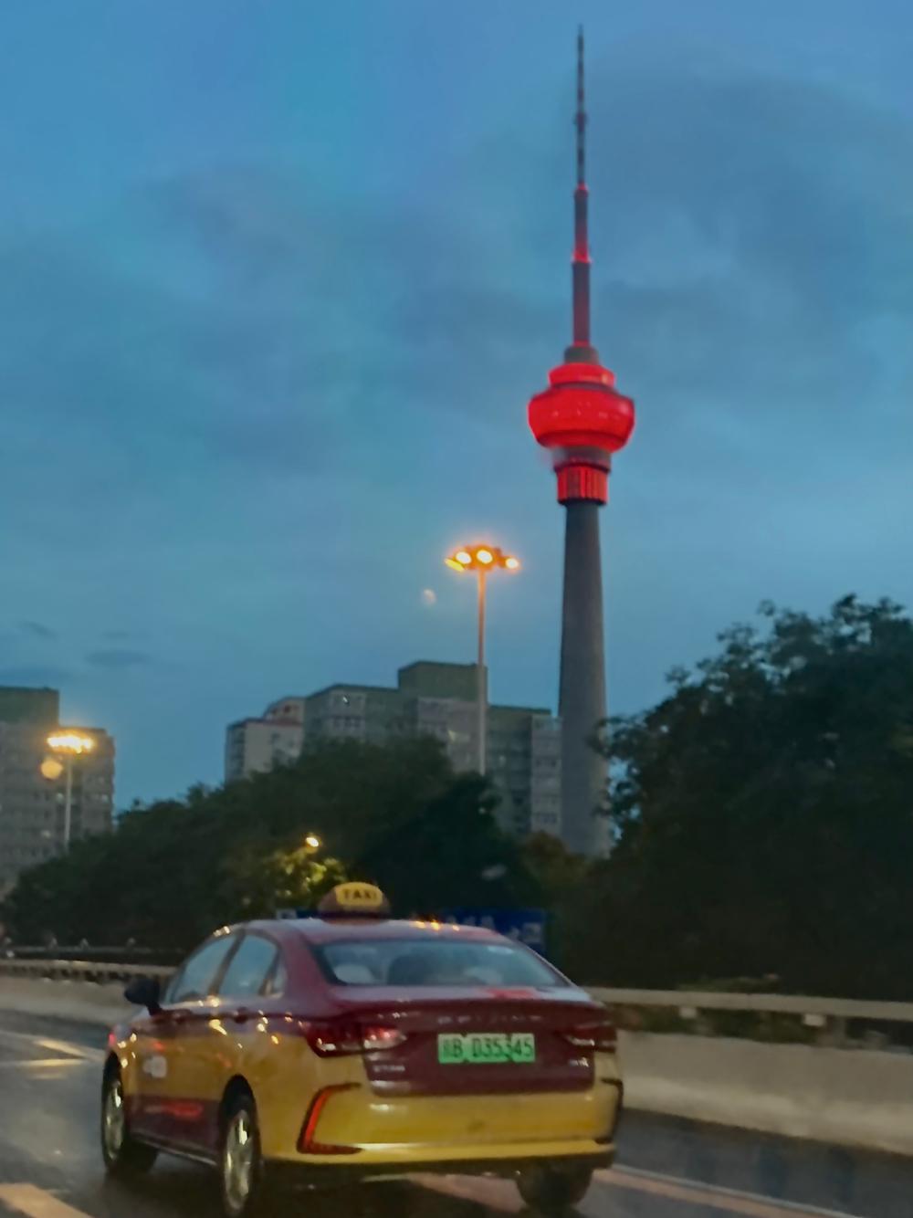 北京三环这个地标大家觉得像什么？路过的都见过吧，很突出很扎眼