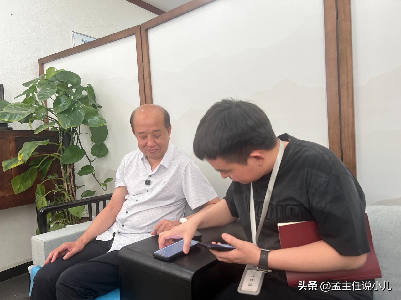 抽动症孩子，为什么越包容，脾气越差？
为了不让孩子压力大、不让抽动加重，他们闹情