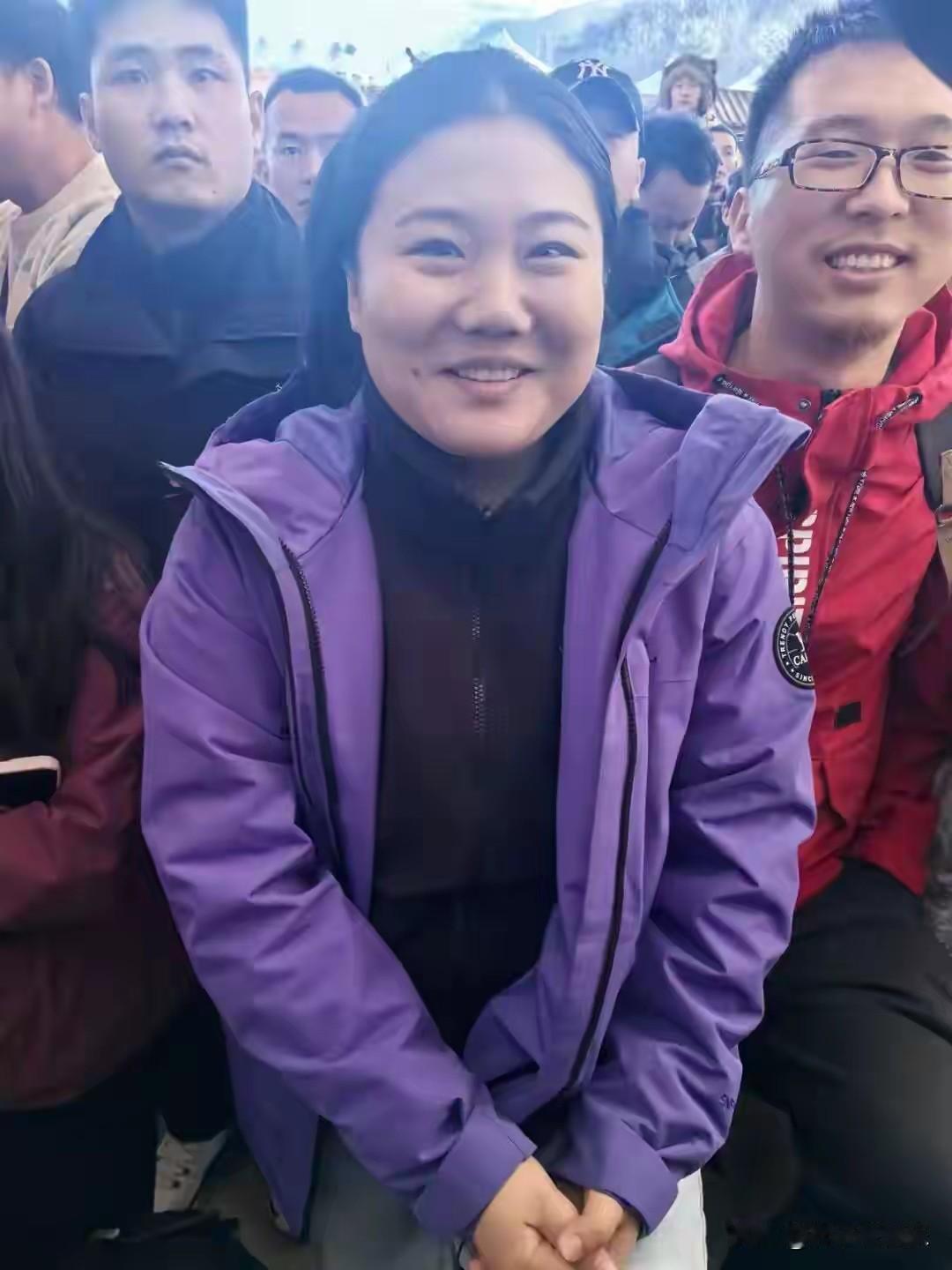 11月21日，湖南张家界七星山热闹非凡，荒野求生赛第二季比赛正朝着决赛阶段稳步迈