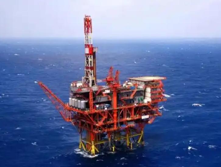 南海有这么多石油，为什么中国不开采？其实说白了，简单来说，越南已经在那里开采了，