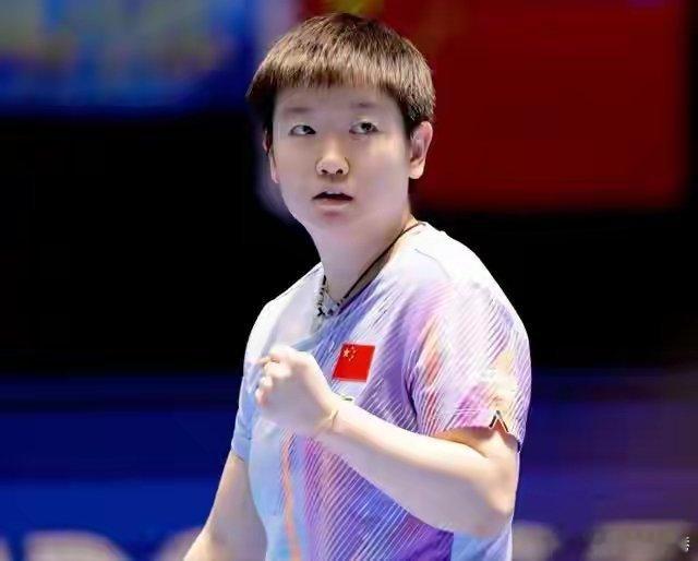 孙颖莎vs王曼昱孙颖莎金牌 国乒两大核心孙颖莎与王曼昱展开金牌争夺战。这场强强对