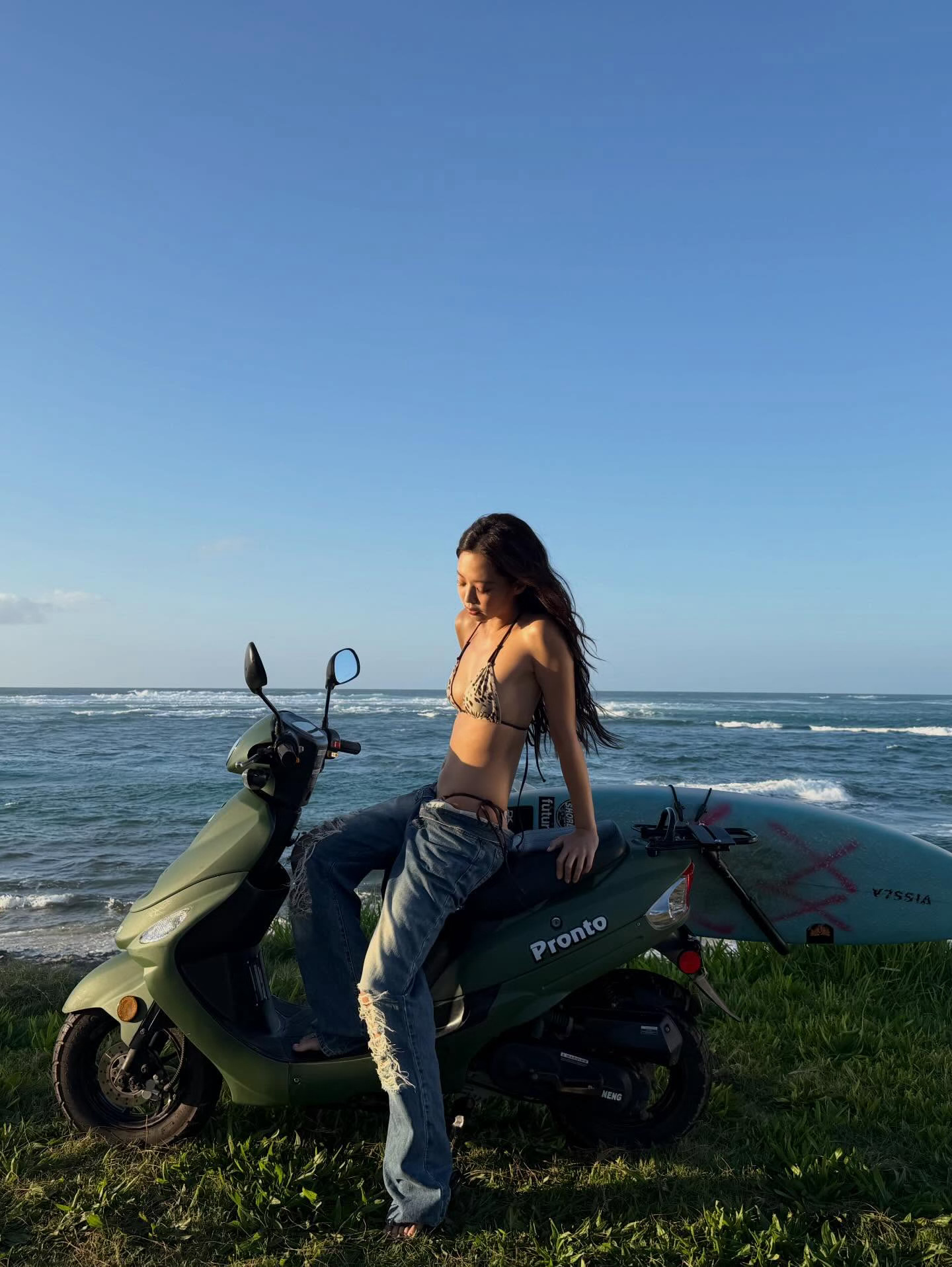 jennie比基尼大片JENNIExFrankies 