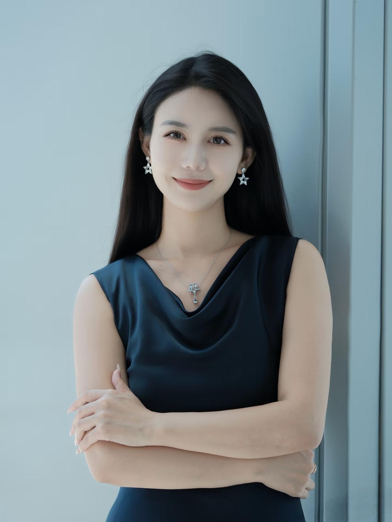 女生怎么穿搭会看上去很优雅