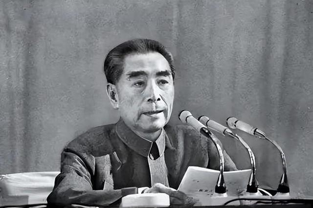 一次国宴时，外宾刁难周总理：您见过世界上最漂亮的女人吗？周总理放下筷子说道：我见