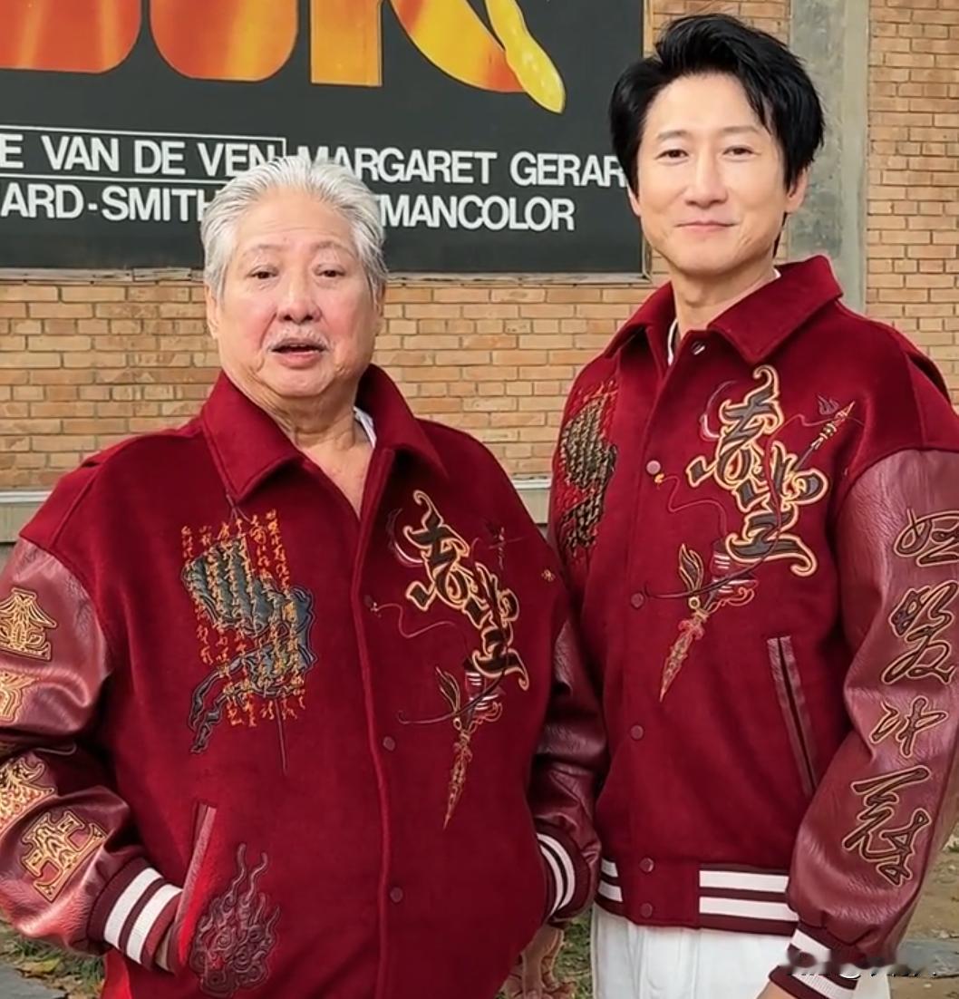 73岁的洪金宝状态变年轻，被质疑注射“神秘液体”。儿子洪天明回应根本没有，之前坐