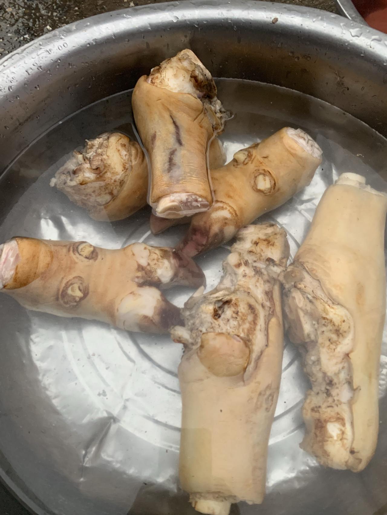 羊肉，快进入夏季了，羊肉也不是这个吃法了，该换口味了。
    冬季进补，来年打