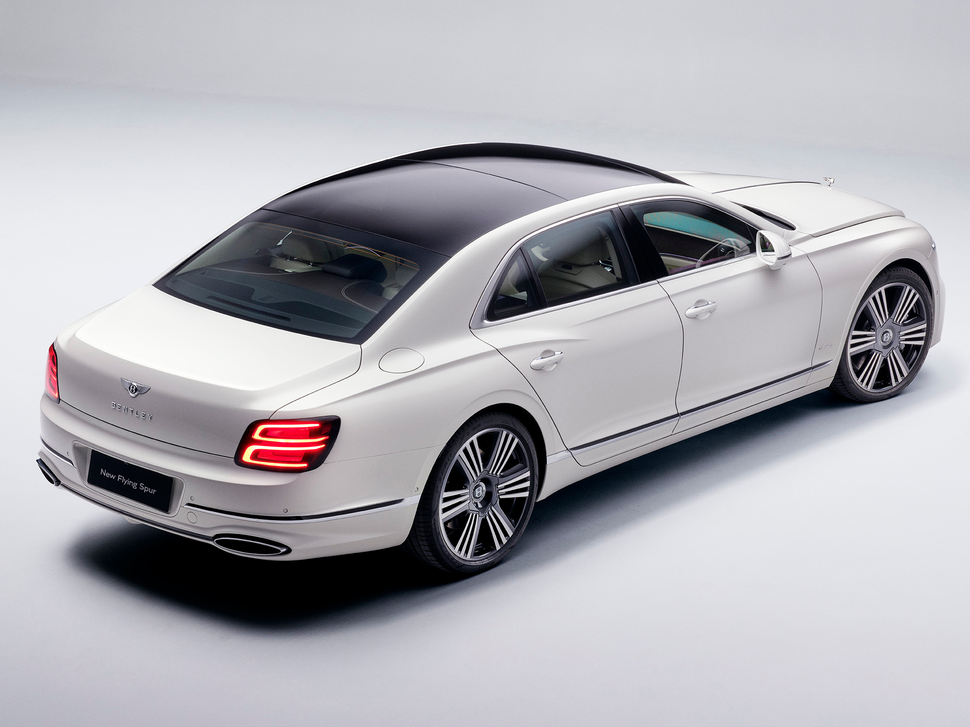 2027 Bentley Flying Spur Azure 宾利飞驰宾利 宾利