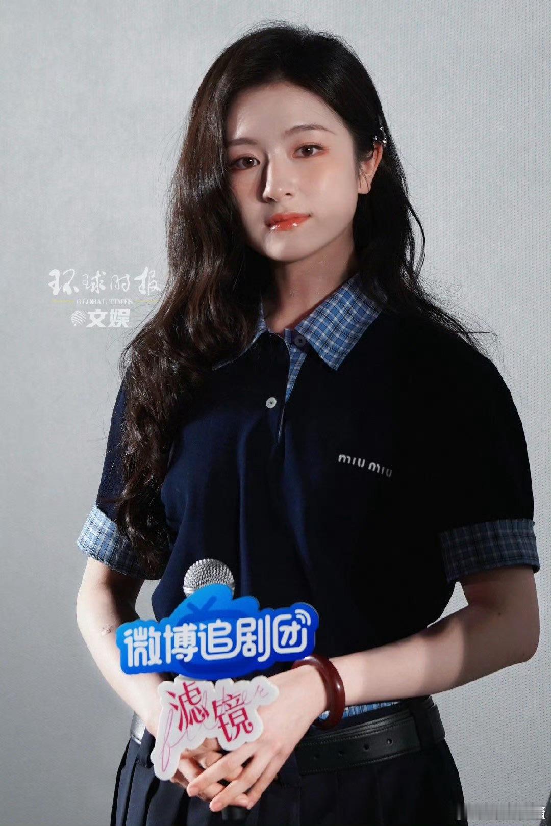 李兰迪气色  李兰迪今天的造型真的太好看了呀！妥妥的元气少女形象 