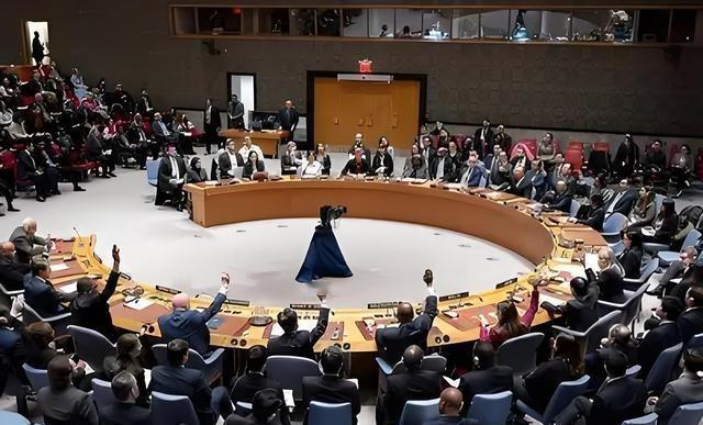 日本想进联合国常委，历史账单被朝鲜当众翻，各国吵成一锅粥。
朝鲜代表在联合国大会