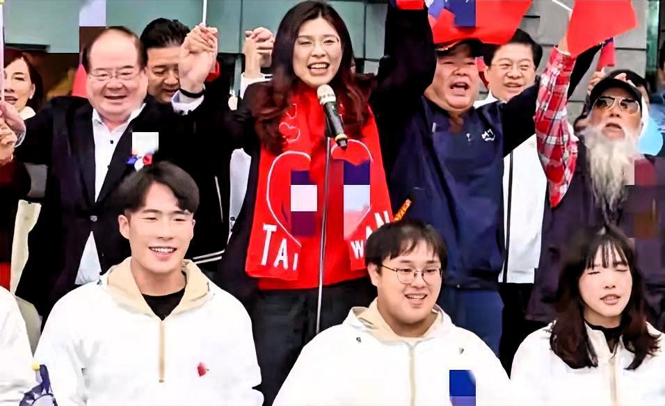 台湾政坛敢说真话有多难？郑丽文的硬气，来自这四点实打实的支撑
 
台湾政坛充斥着