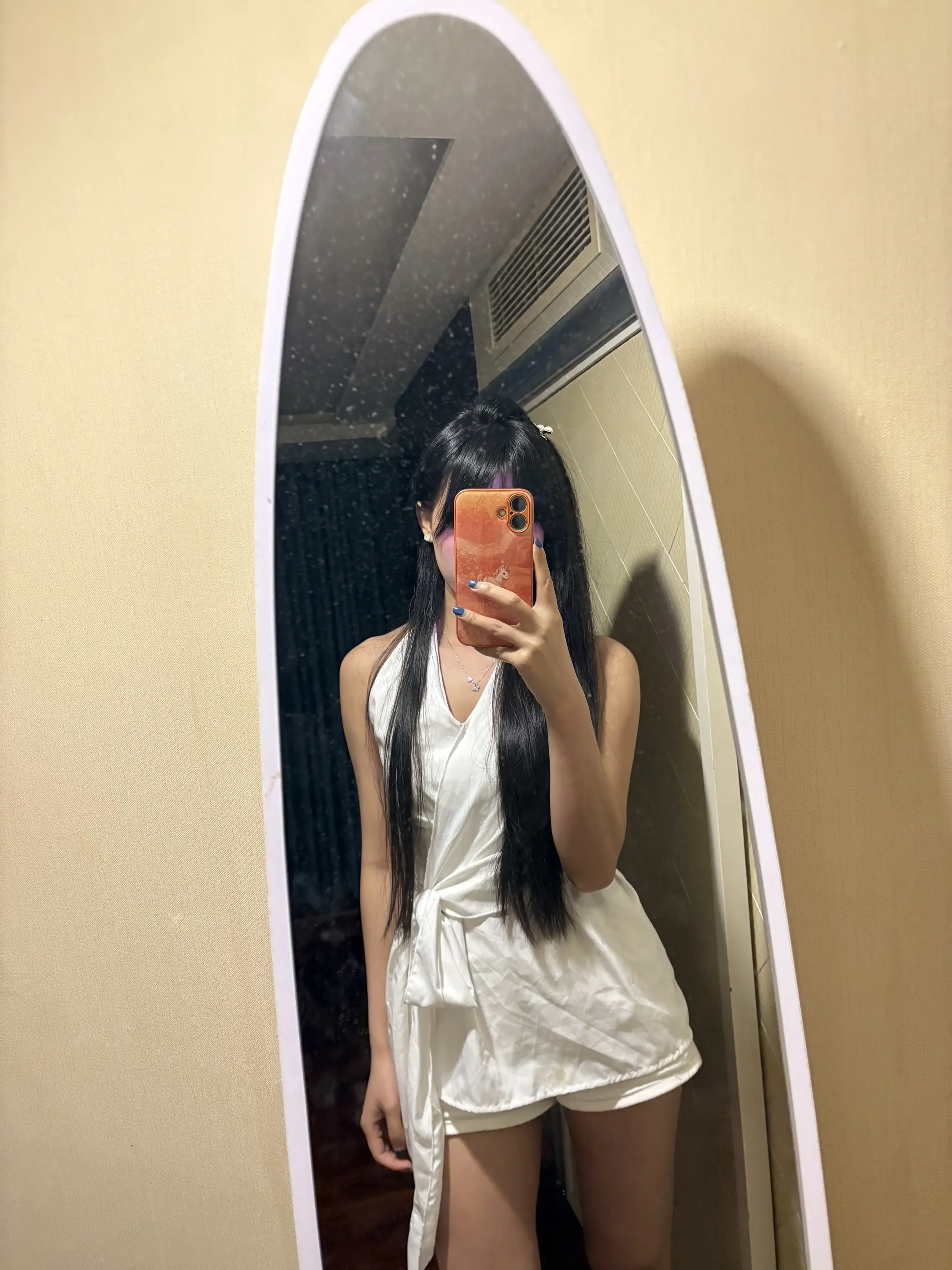 人不能太清醒，否则看什么都差点意思