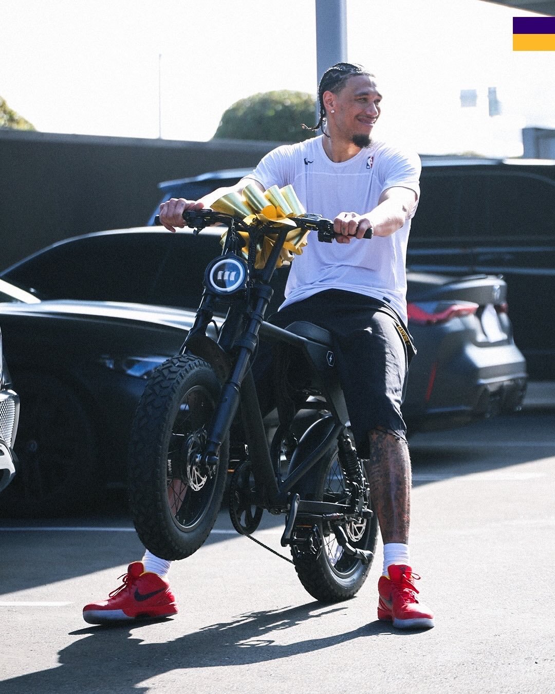 您的圣诞胖东已提前就位🎄🧑🎄东契奇东契奇