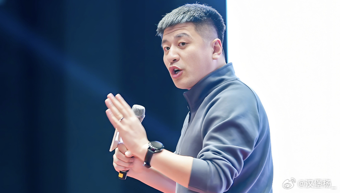 哎确认了很好的一位老师当年也听过他的课，逝者安息🙏张雪峰去世 张雪峰公司发布讣