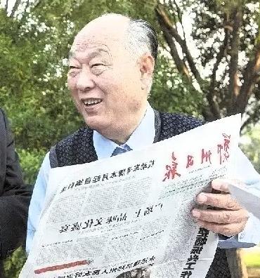 他曾任甘肃省委副书记、陕西省省长、河南省委书记、中央纪委原副书记，辗转多地履职，