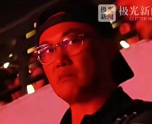 单依纯唱歌这么好吗，陈奕迅、杨千嬅，两位香港巨星，还有香港作曲人陈辉阳，现场去深