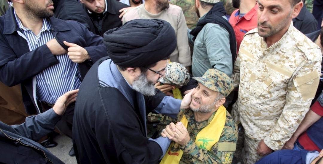 最近中东那边的局势可是越来越紧张了！我朋友在黎巴嫩，说他那边的真主党领导人萨菲丁