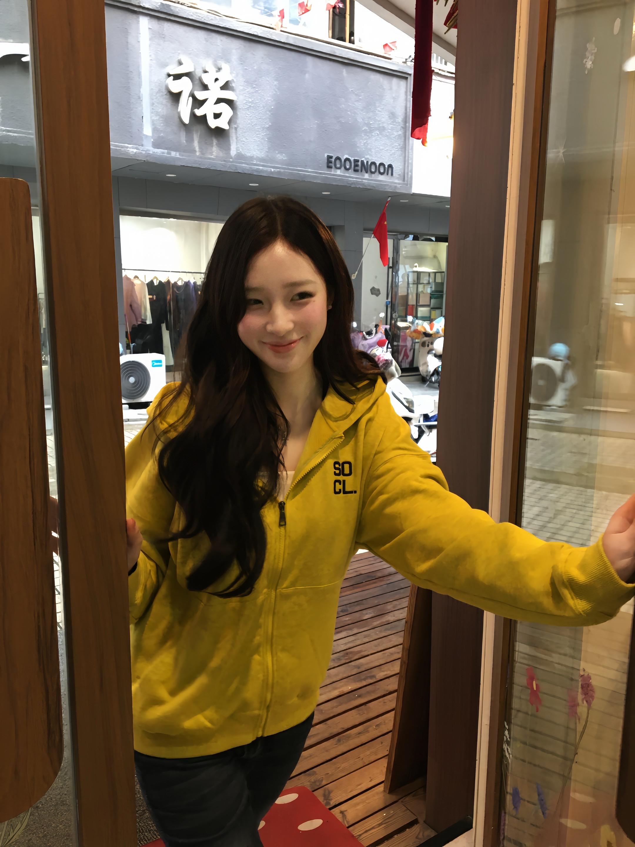 快进来哈哈哈哈。