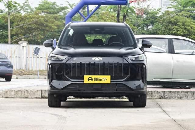 奇瑞风云 T9