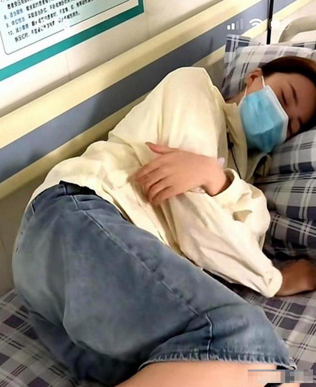 杭州有位女子没工作没收入，日子过得拮据，无奈之下卖掉父母留下价值四百万的房产。