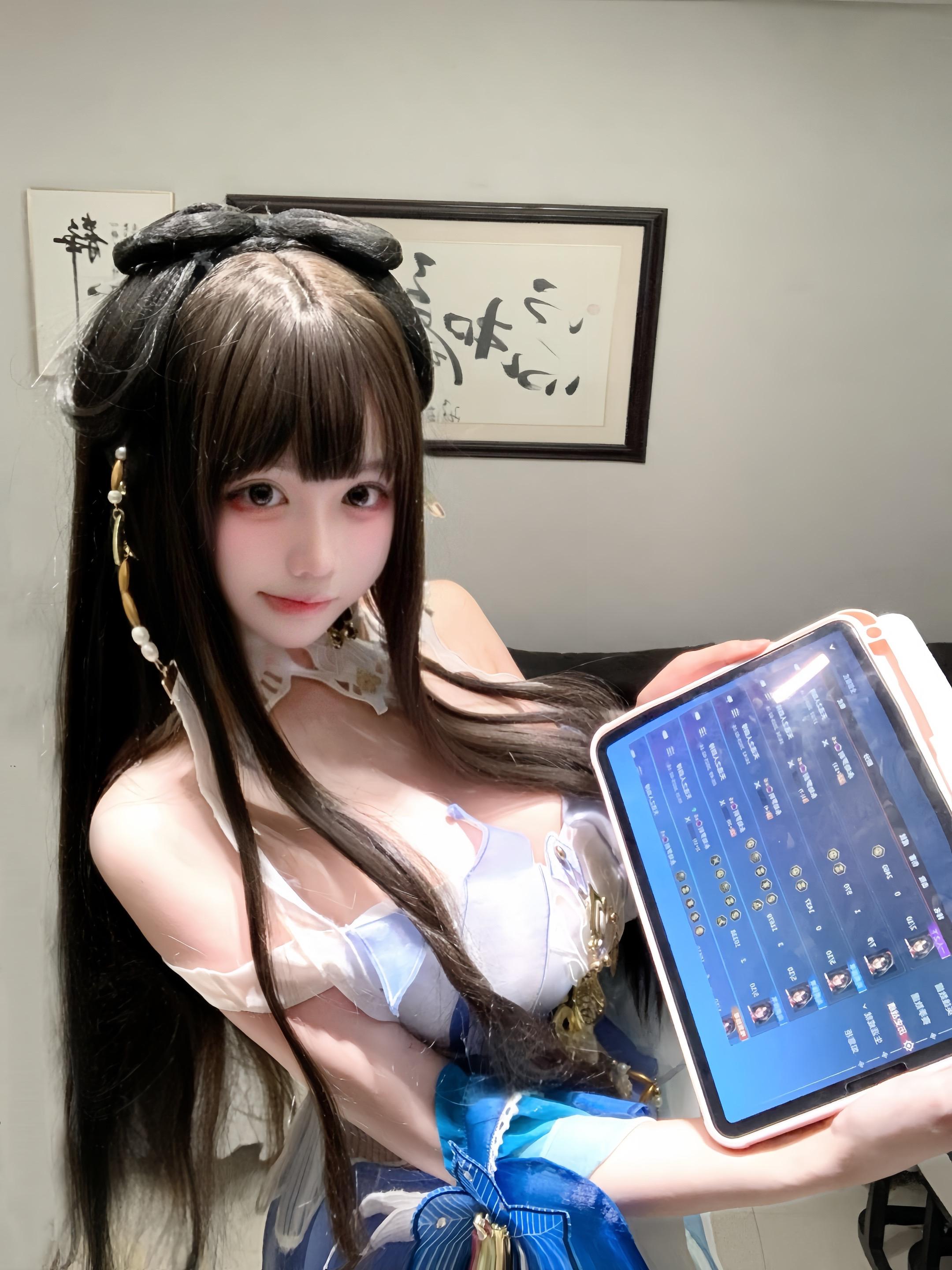 泥嚎 打劫吗 我会根据不同的阵容选择相同的奶妈