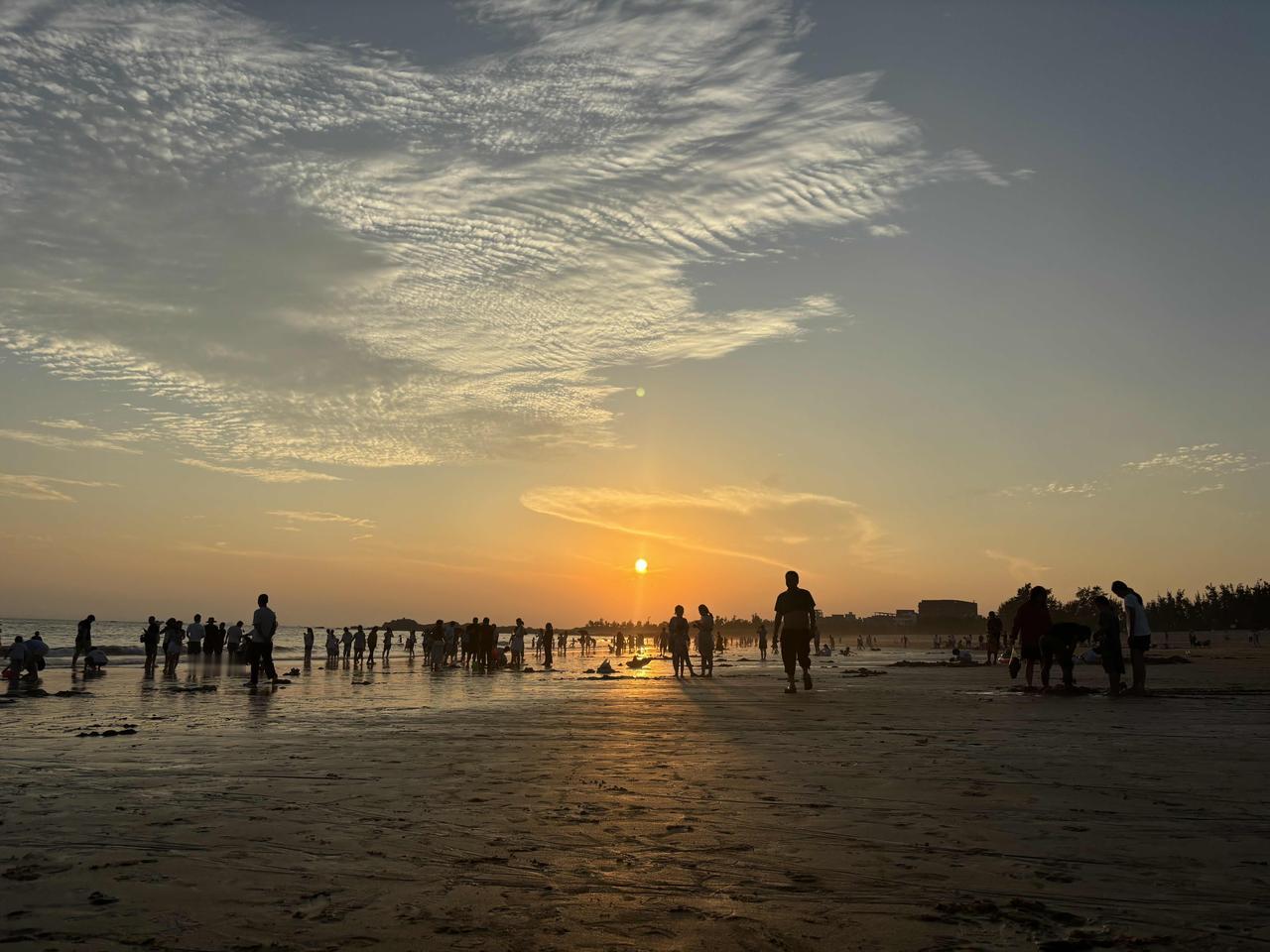 突然发现，2020赛季居然是近多年好苗子最多的一届选秀。比如：

第一顺位——爱