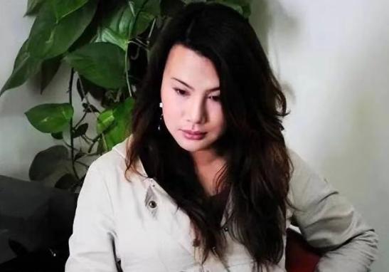 “你为什么不碰我？”1998年，安徽23岁的小伙子结婚了，却拒绝和新娘洞房，连着