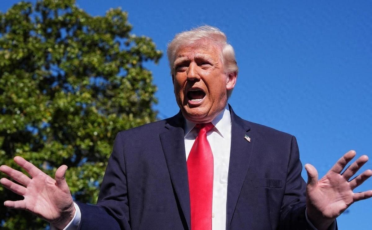 谁能想到，堂堂一国大总统，竟然对着一个几乎不存在的市场连挥两记重锤。就在4月中旬