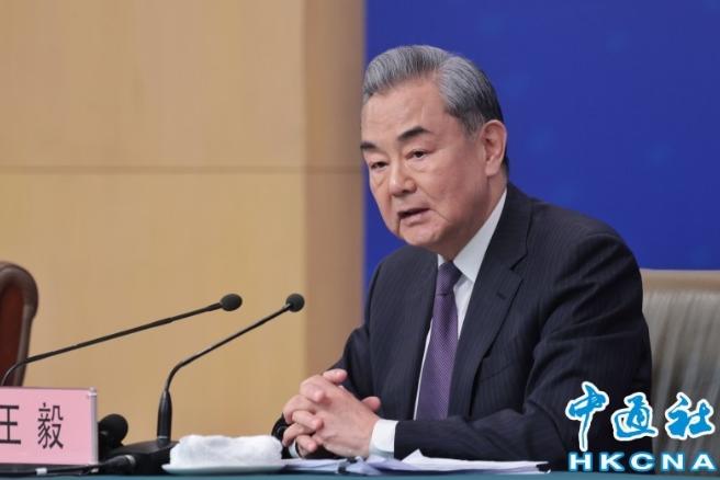 台湾不愿意 "一国两制"，王毅外长曾对此回应，那就满足你们，从此以后台湾就只有一