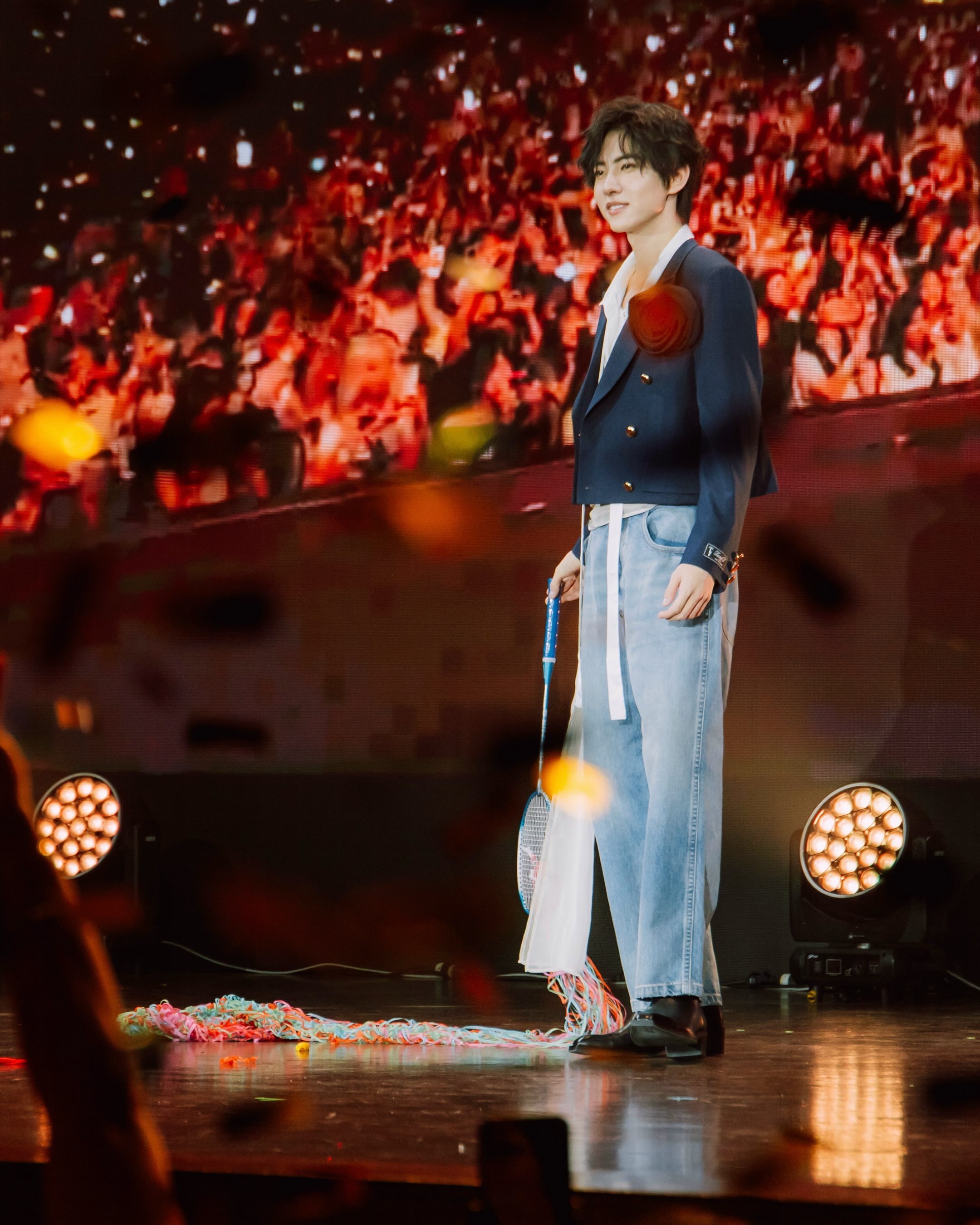 我的脑子里面有一首音乐：梦想的光芒照的脸发烫～cr.ig  Nat Sawekc