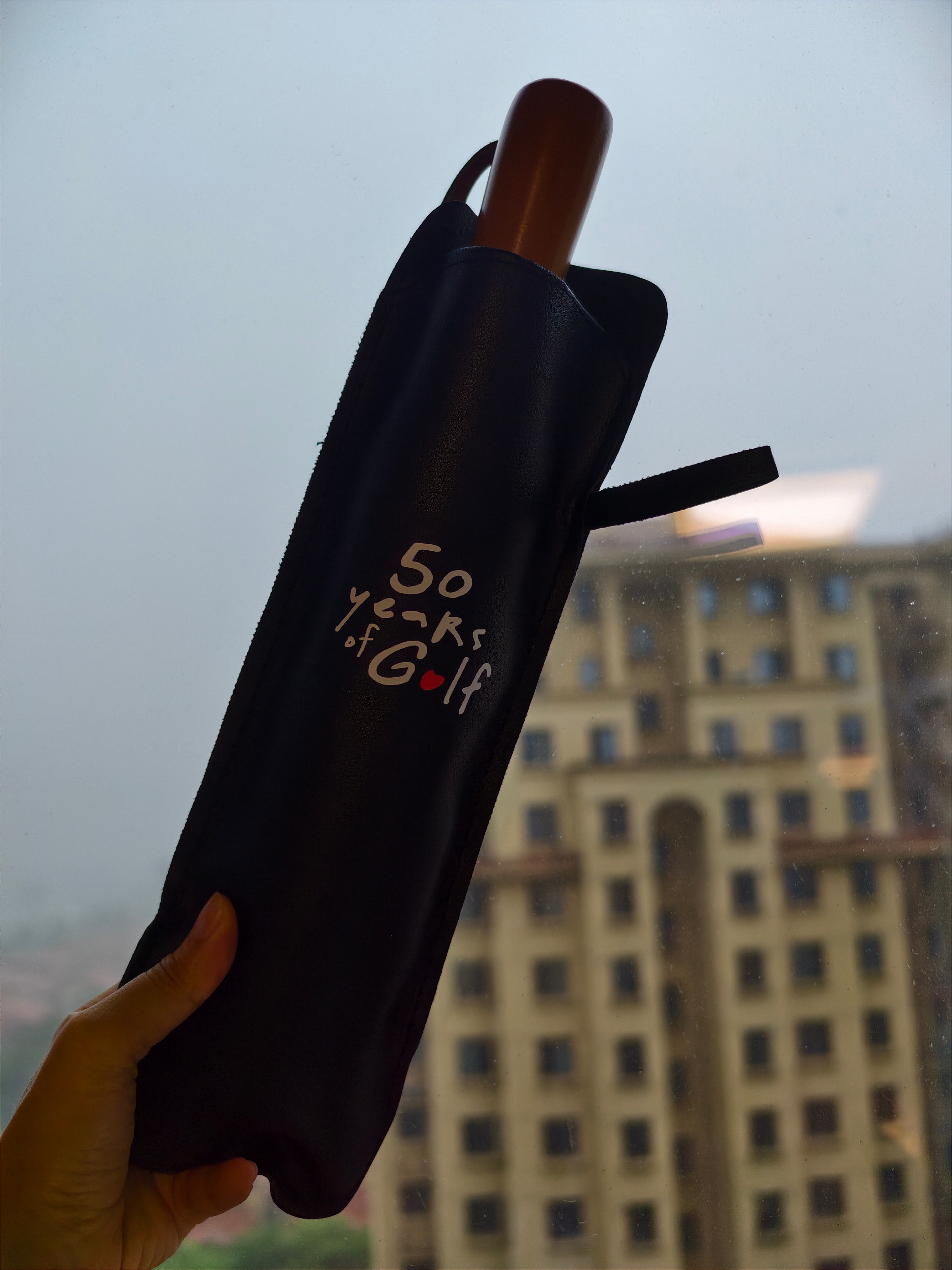 北京今天大雨，应景 【评论就行】抽一位朋友，送高尔夫50周年纪念伞 ​  ​​​