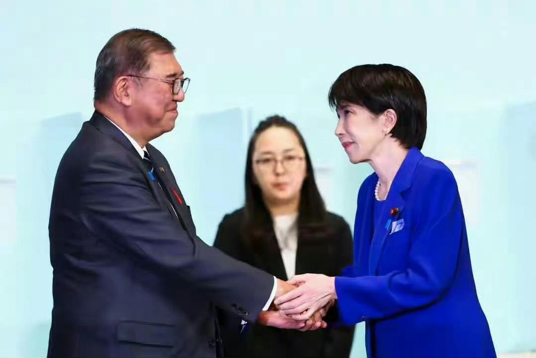 据日本时事通讯社报道，10月21日上午，石破茂将召开临时内阁会议，集体辞职。
