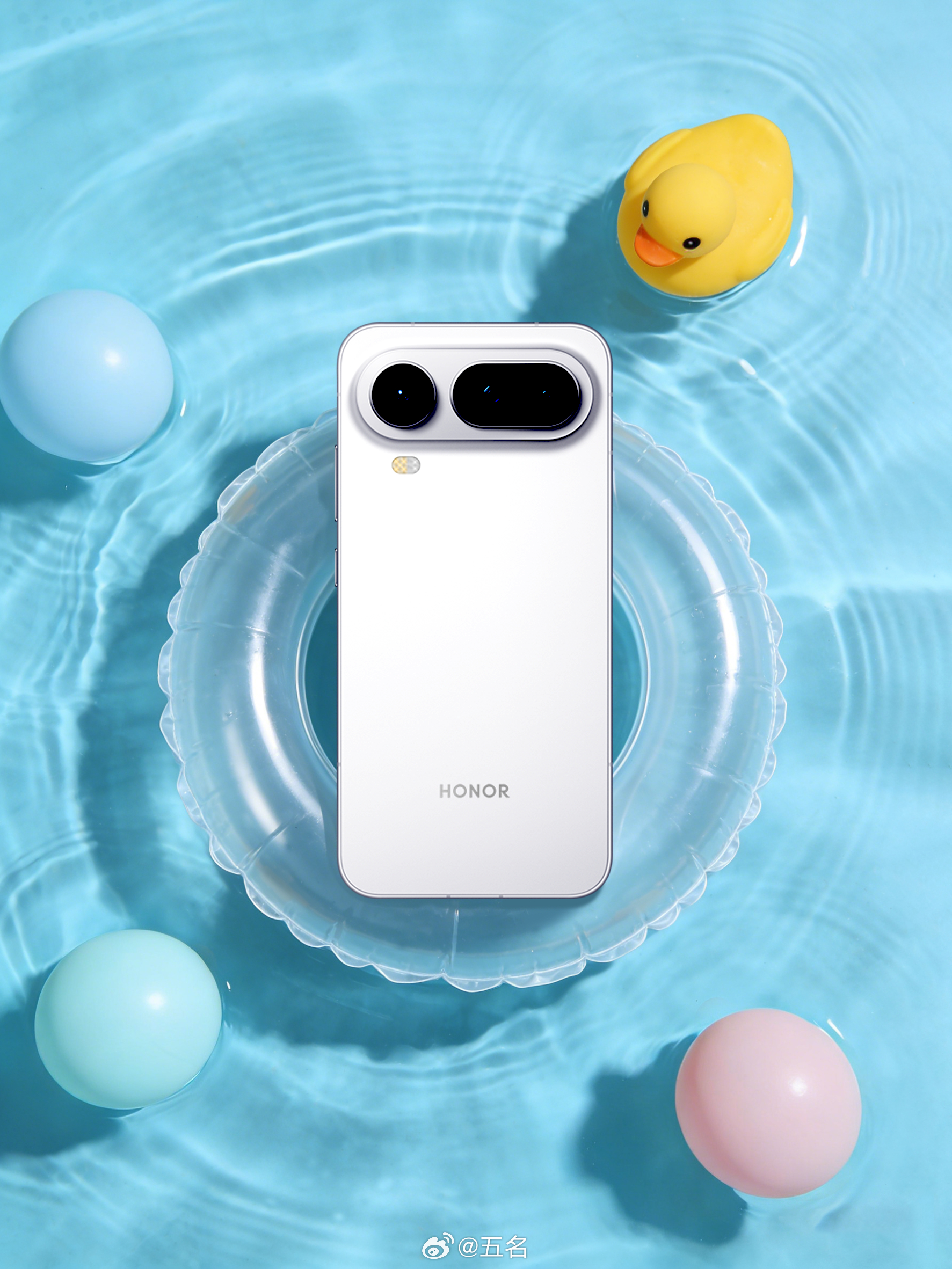 荣耀Magic8 Pro Air荣耀Magic8 Pro Air确实够漂亮！6.