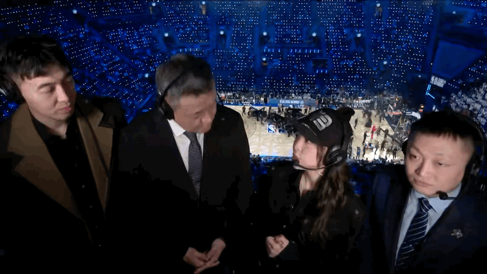 VaVa气氛组式解说VaVa亮相NBA全明星赛解锁解说新身份，嘴快脑快反应超快，