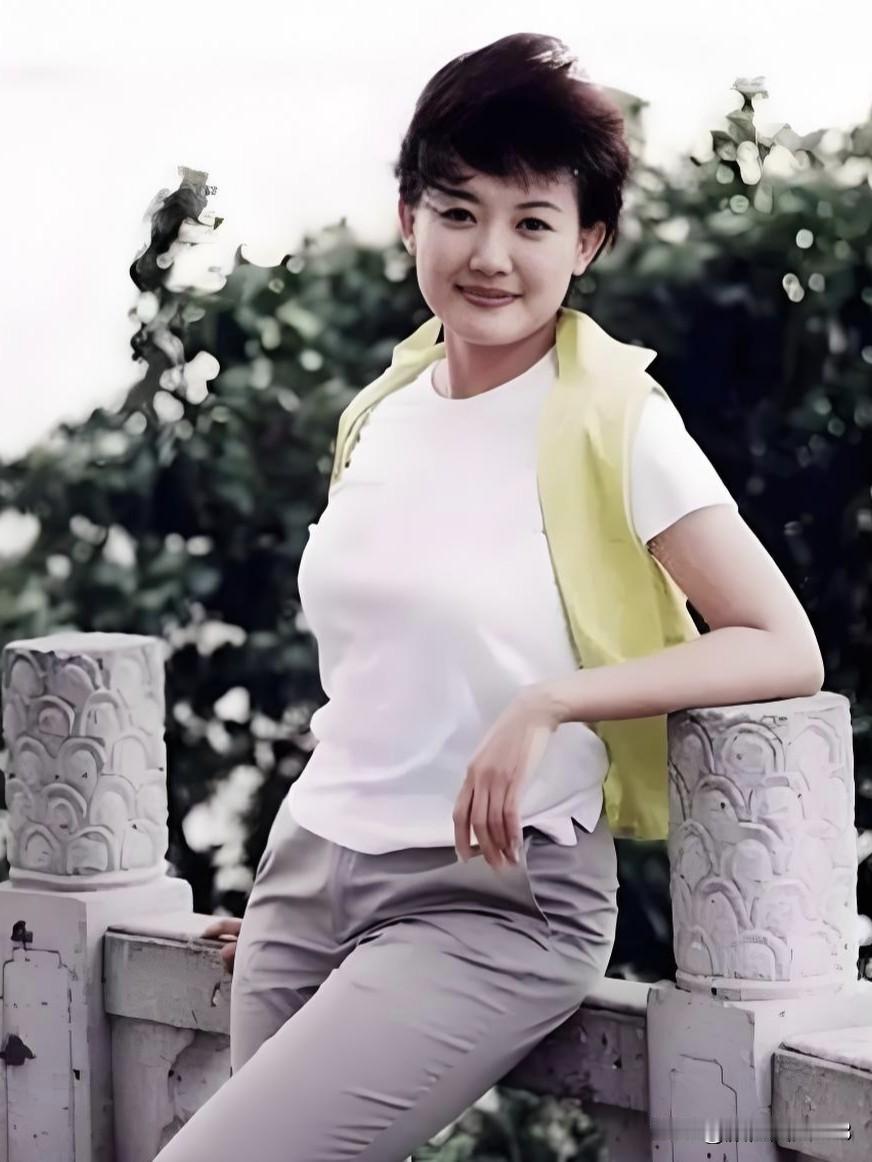 知性如兰，笑靥如花——梁艳，用声音点亮每个寻常夜晚。钱，让你明白了什么道理