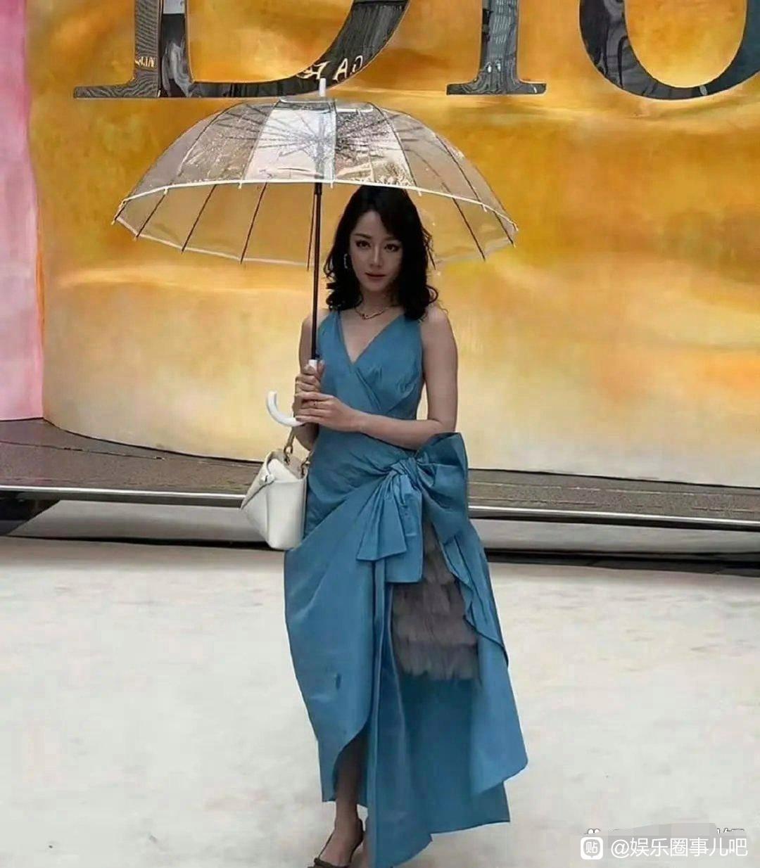 迪丽热巴粉丝不要怪化妆师了她就长这样 