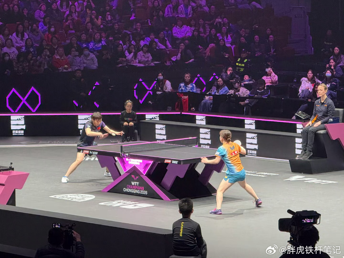 王曼昱0比3大藤沙月2026WTT重庆冠军赛女单首轮较量，王曼昱以0-3不敌日本