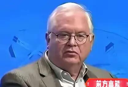 美国总算有明白人了！

资深专家卡尔弗直接戳破美梦：真敢介入台海，战火可不止烧在